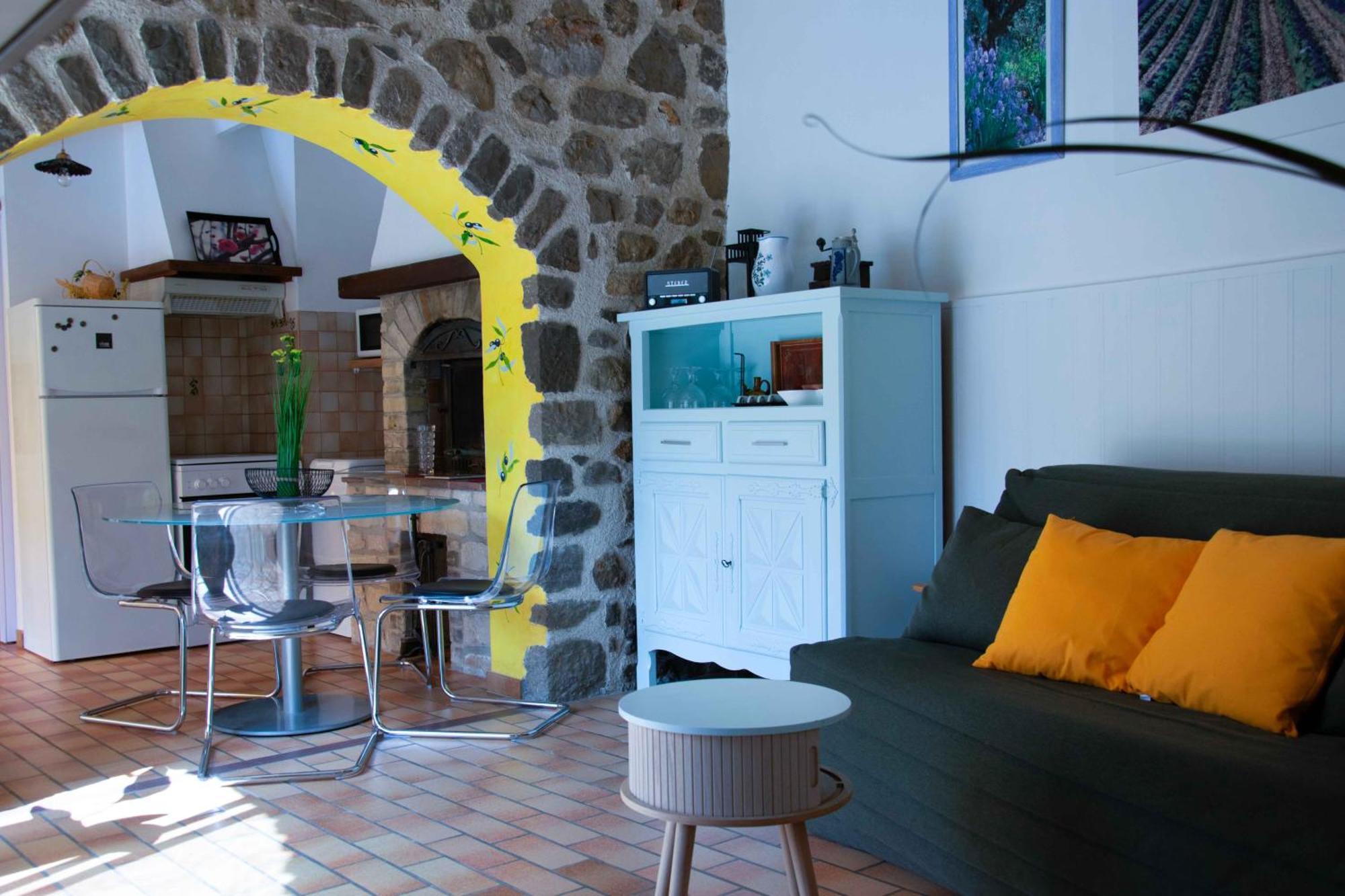 Les Grands Pres Des Baronnies Guest House La Roche-sur-le-Buis Luaran gambar